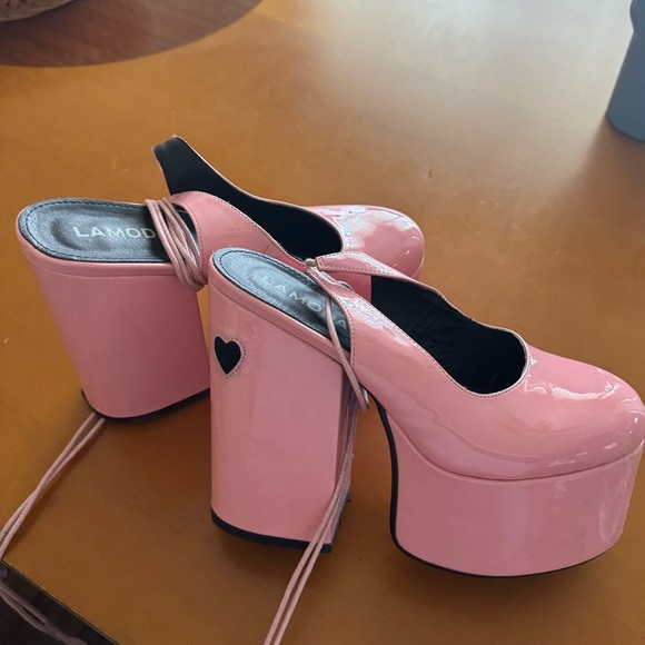 Lamoda Thick Platform Heels - Picture 1 of 1